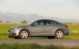 Shake it Up: Hyundai Elantra vs. Chevrolet Cruze