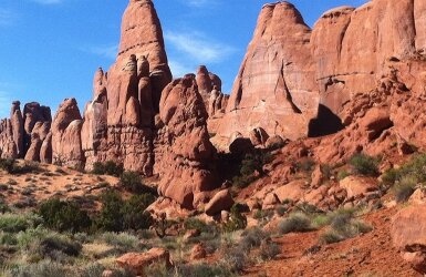 Positioned in a 'high desert' with elevations ranging from 4,085 to 5,653 feet above sea level in southeast Utah, Arches National Park contains the greatest density of natural sandstone arches in the world. 