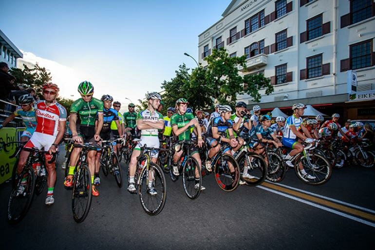 do it now magazine, doitnow, cycling, criterium night series, Dylan Girdlestone, Willie Smit, Team Bonitas, Shaun-Nick Bester, MTN, Argos Shimano, Reinardt Janse van Rensburg